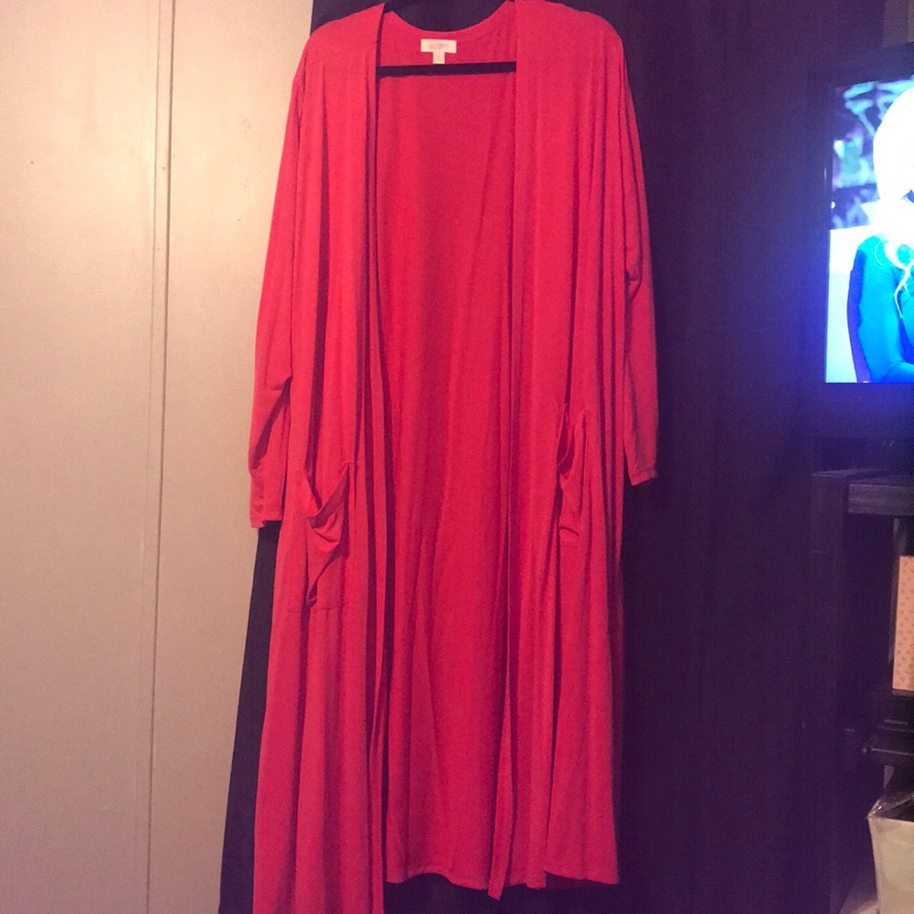 NWOT Red Lularoe Sarah 3XL